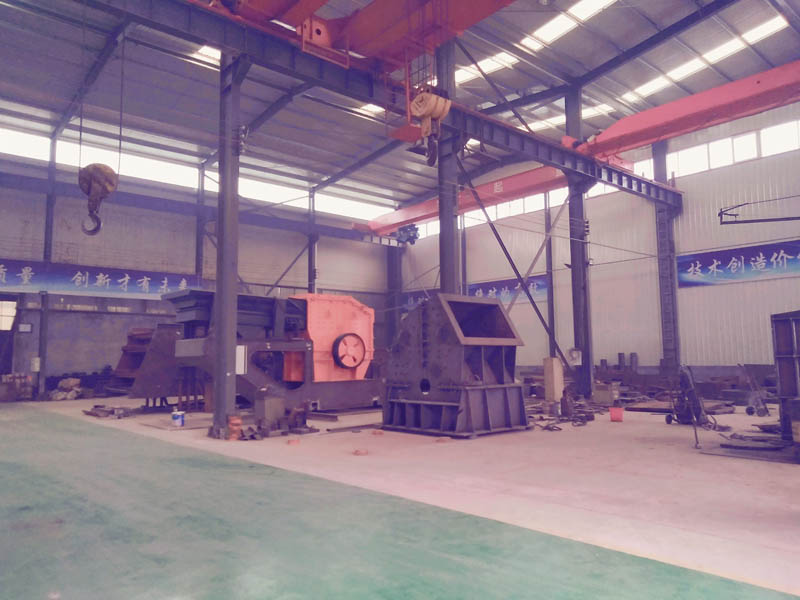 山東破碎機(jī)廠家 山東破碎機(jī)廠家