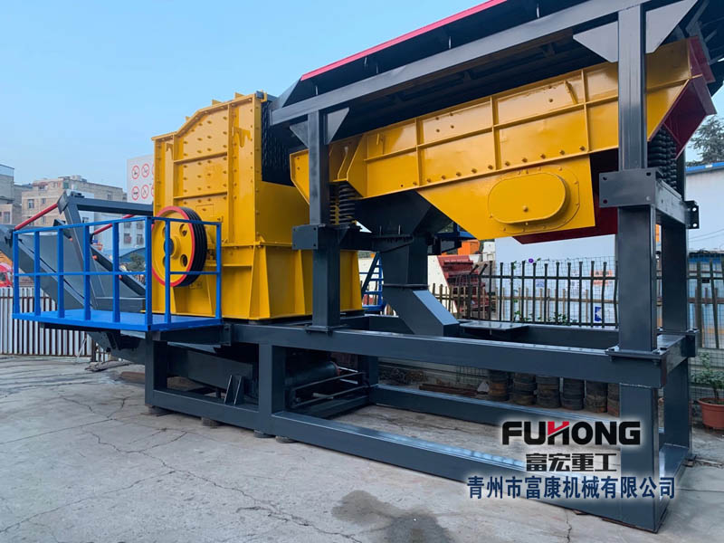 移動(dòng)破碎機(jī) 移動(dòng)破碎機(jī)