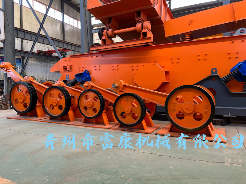 礦山破碎設(shè)備 礦山破碎設(shè)備